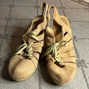 Latigo Anthropologie Cali Lace Up Clog See Photos